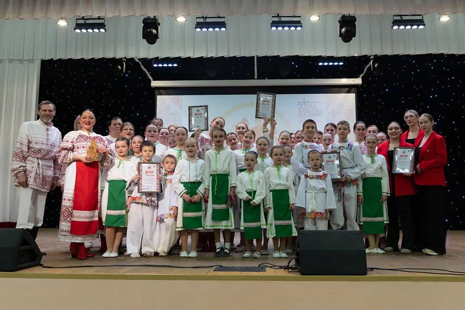 В Новооскольском округе определили самое танцующее село