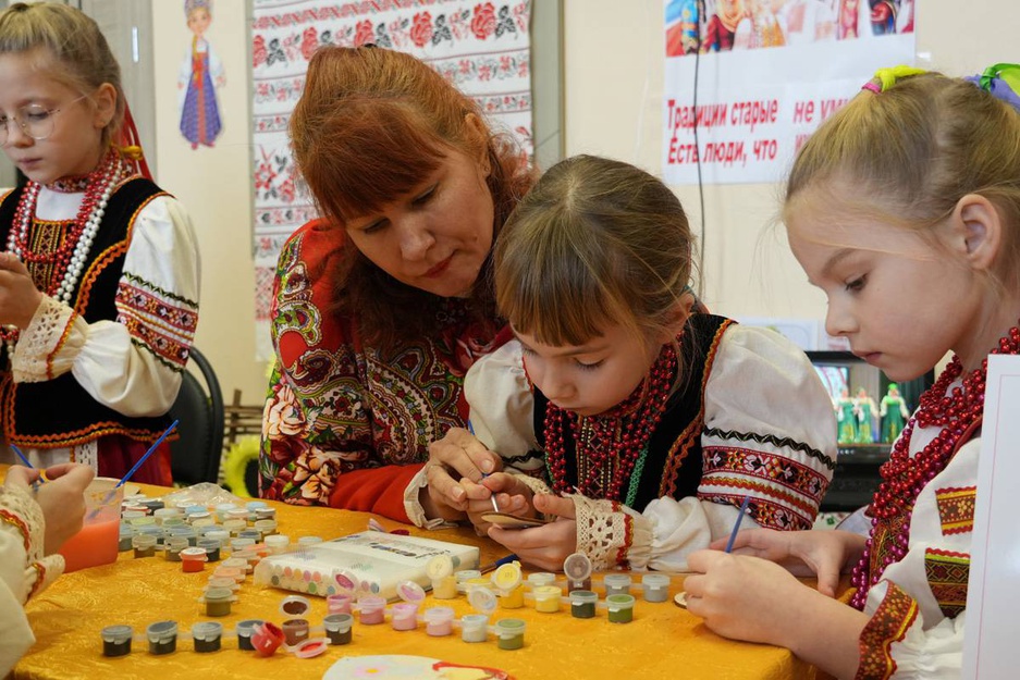 25.01.2026 - Макешкинский СДК - III-й фольклорный фестиваль "Славянская радуга. Зима"