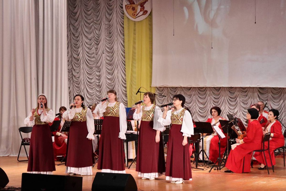 22.03.2026 - ЦКР "Оскол" - Отчётный концерт оркестра народных инструментов "Оскольский сувенир" и женского вокального ансамбля "Гардарика"