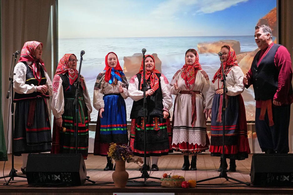 В Макешкинском СДК состоялся 2-й межмуниципальный фольклорный фестиваль "Славянская радуга. Осень"