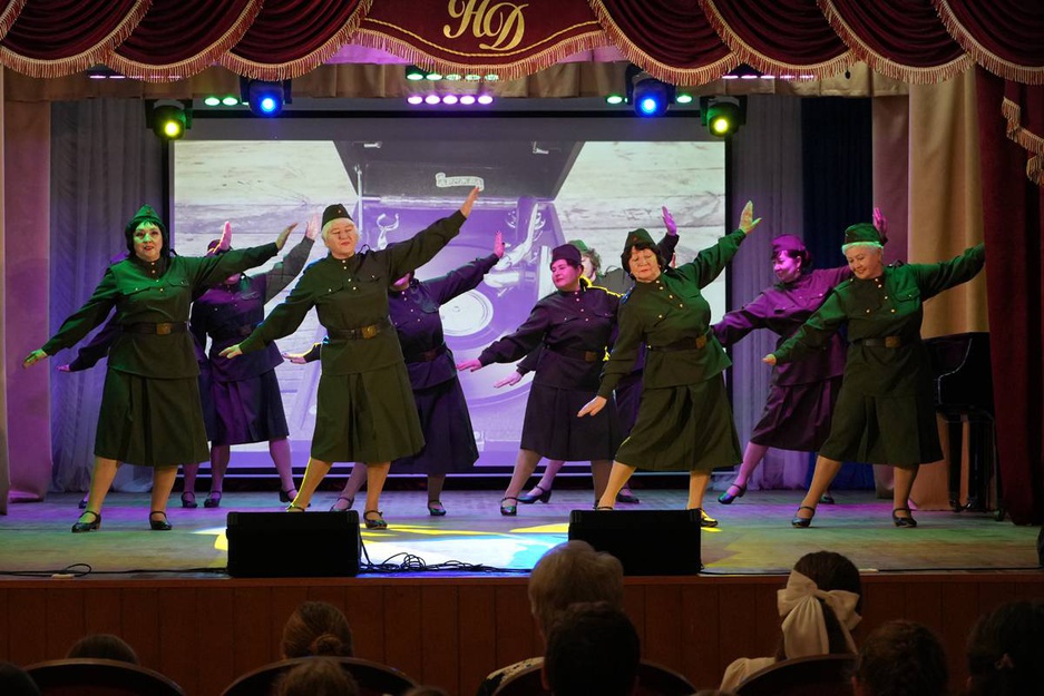 23.10.2025 - ОКДД ЦКР "Оскол" (Дом Дерябина) - Заключительное мероприятие проекта "Песня жить помогает"