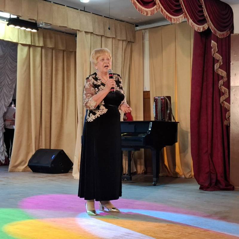 04.04.2026 - ОКДД ЦКР "Оскол" (Дом Дерябина) - Отчётный концерт вокального ансамбля "Рябинушка"