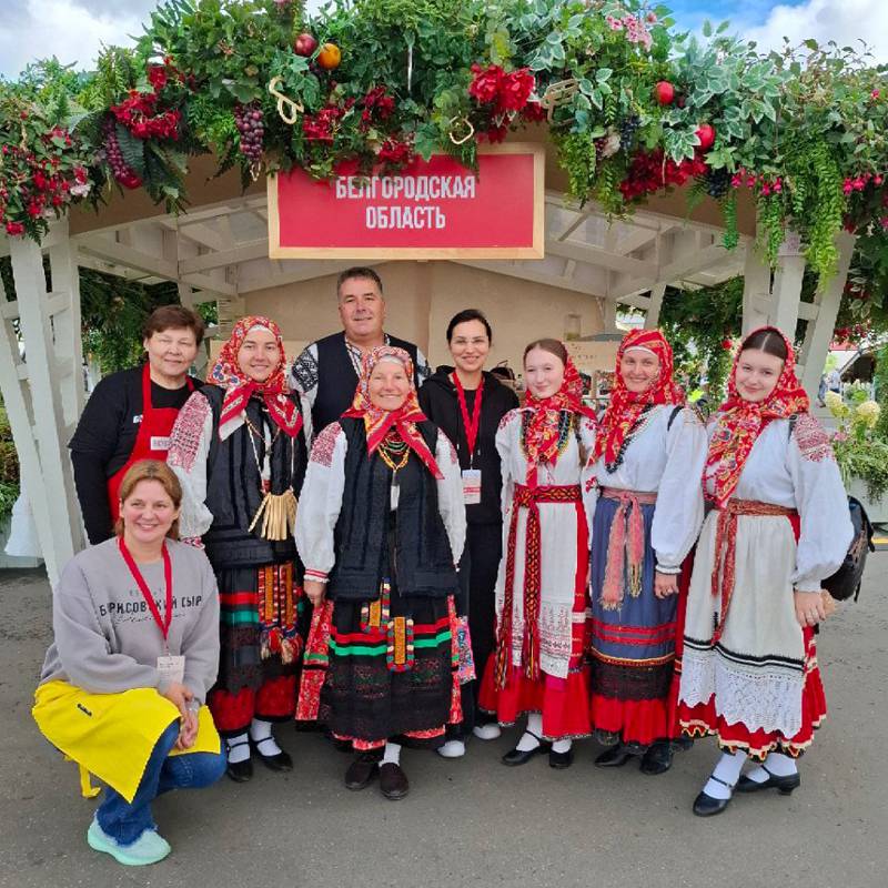 Новооскольские работники культуры представили наш регион на Всероссийском гастрономическом фестивале "Вкусы России"