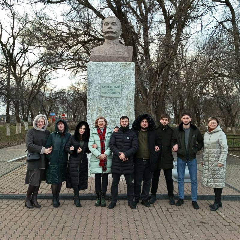 В Новооскольском городском округе побывали актеры Чеченского государственного театра юного зрителя